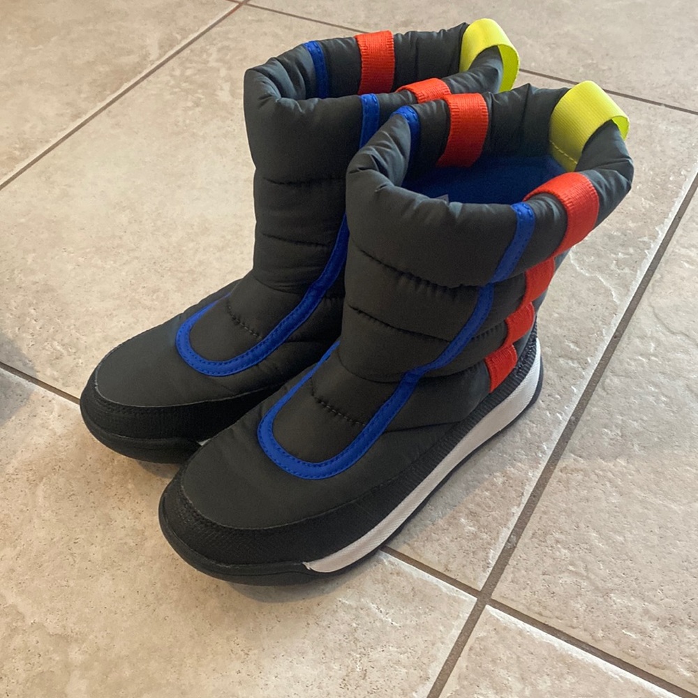 Sorel kids winter boots size 2